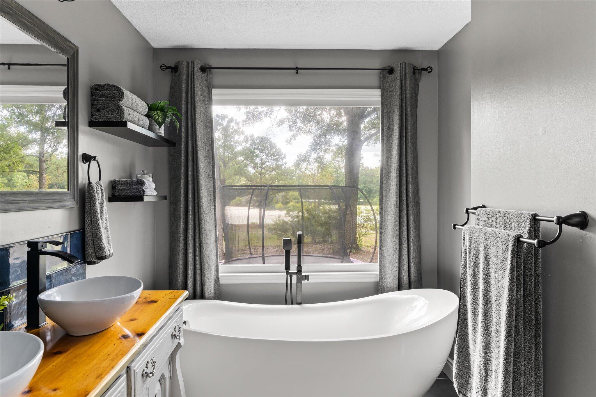 4501 Mill Spring Road Hollywood, SC 29449 - Photo 21 of 33 22-Master Bath
