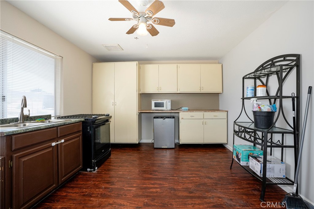 14664 Pamlico Road Apple Valley, CA 92307 - Photo 40 of 49 Gallery Image 40