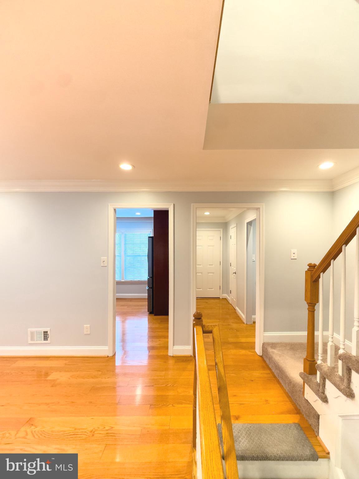 2419 Ansdel Court Reston, VA 20191 - Photo 14 of 41 a view of a living room