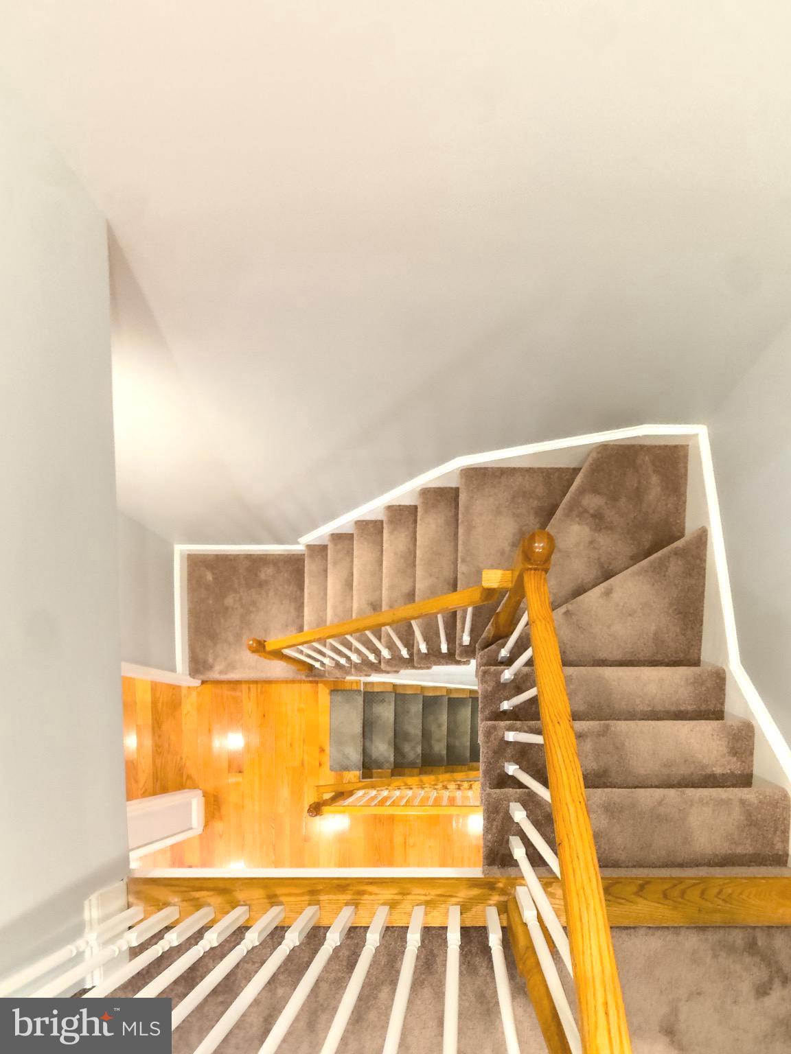 2419 Ansdel Court Reston, VA 20191 - Photo 22 of 41 a view of entryway and kitchen