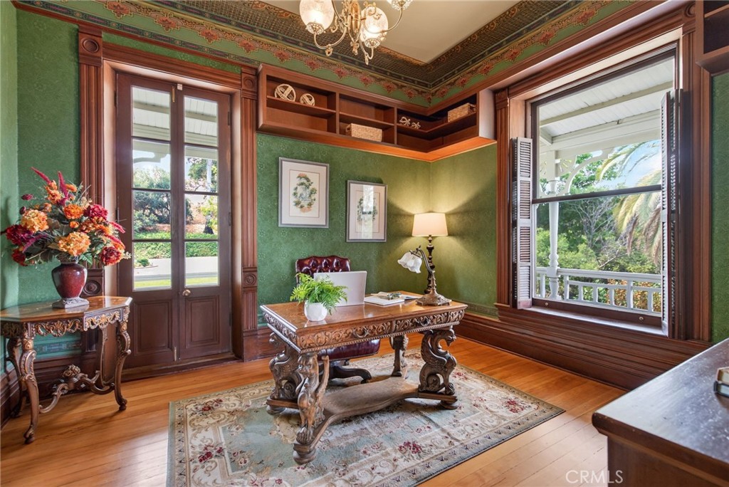 2812 Ivy Street Riverside, CA 92506 - Photo 12 of 74 Gallery Image 12