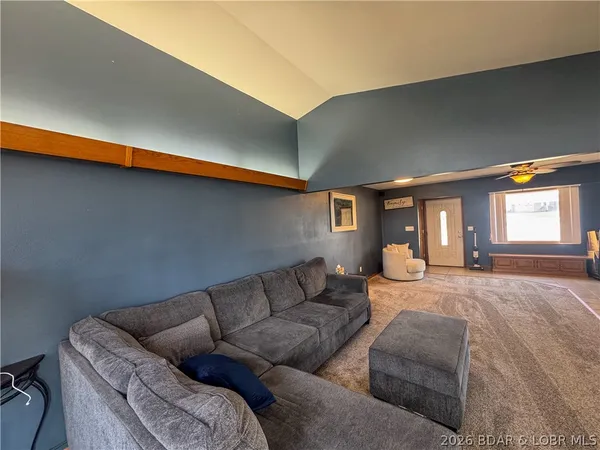 $314,000 | 617 Breckenridge Drive, Tipton, MO 65081