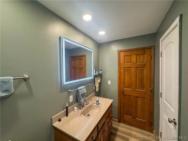 $314,000 | 617 Breckenridge Drive, Tipton, MO 65081