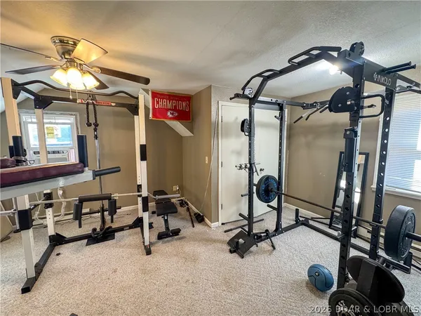 $314,000 | 617 Breckenridge Drive, Tipton, MO 65081