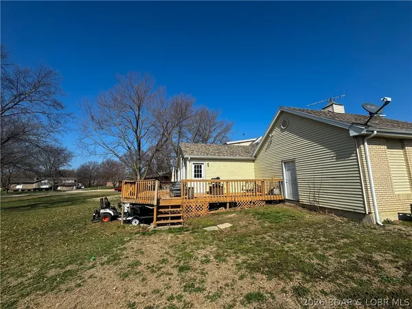 $314,000 | 617 Breckenridge Drive, Tipton, MO 65081