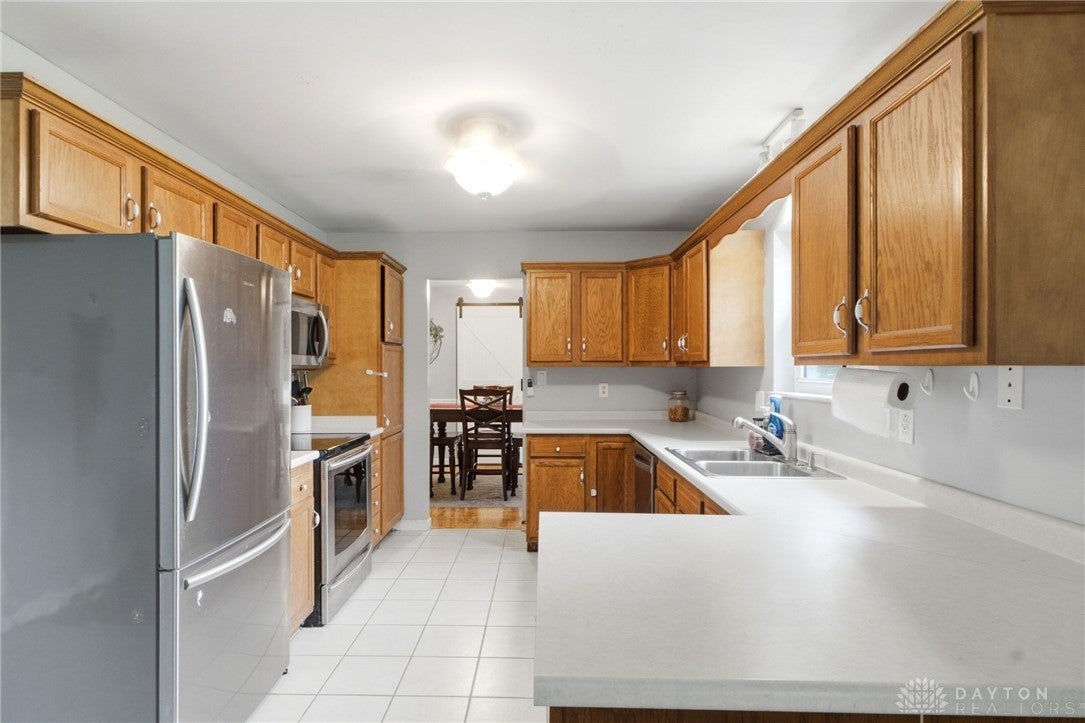 7101 Kinsey Road Englewood, OH 45322 - Photo 13 of 37 Gallery Image 13