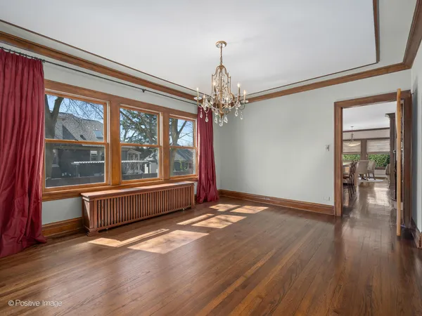 $1,350,000 | 652 South Fairview Avenue, Elmhurst, IL 60126