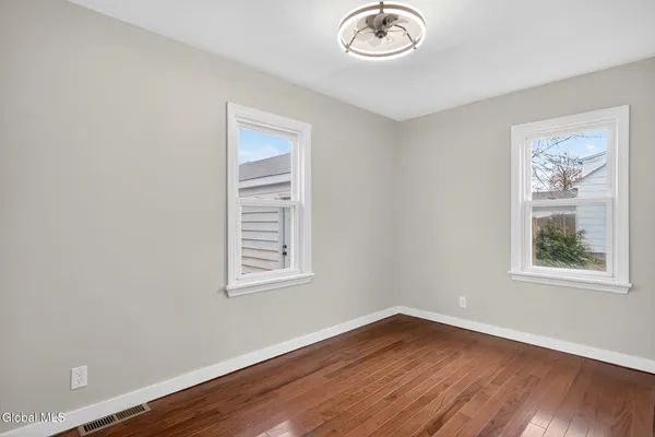 $299,000 | 5 Nielson Road, Guilderland, NY 12009