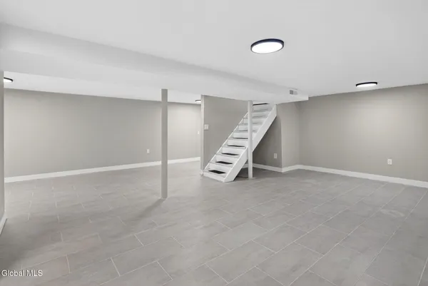 $299,000 | 5 Nielson Road, Guilderland, NY 12009