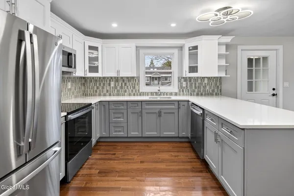 $299,000 | 5 Nielson Road, Guilderland, NY 12009