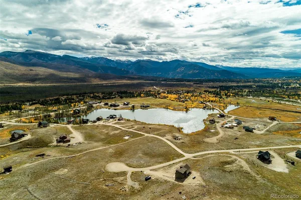 a view of an ocean view