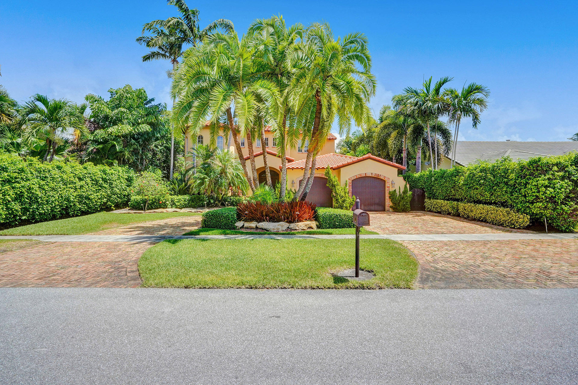 489 Oregon Lane Boca Raton, FL 33487 - Photo 5 of 92 dsc06860