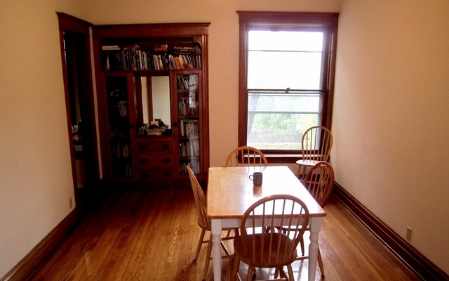 3906 North Greenview Avenue, Unit 2 Chicago, IL 60613 - Photo 3 of 6