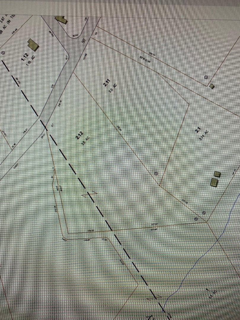 5-a2.12 5-a2.12 State Road Vineyard Haven, MA 02568 - Photo 2 of 2 a bathroom with a shower