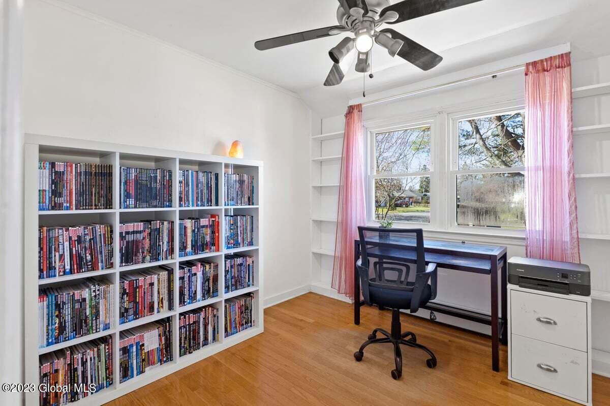 406 Hackett Boulevard Albany, NY 12208 - Photo 9 of 17 406 office 2