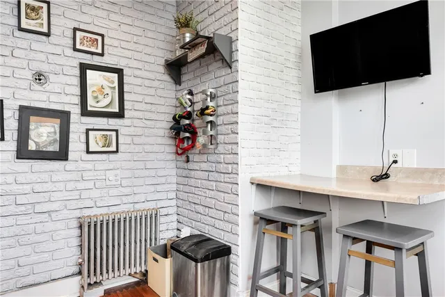 $3,200 | 21 Elton Street, Unit 2, Providence, RI 02906