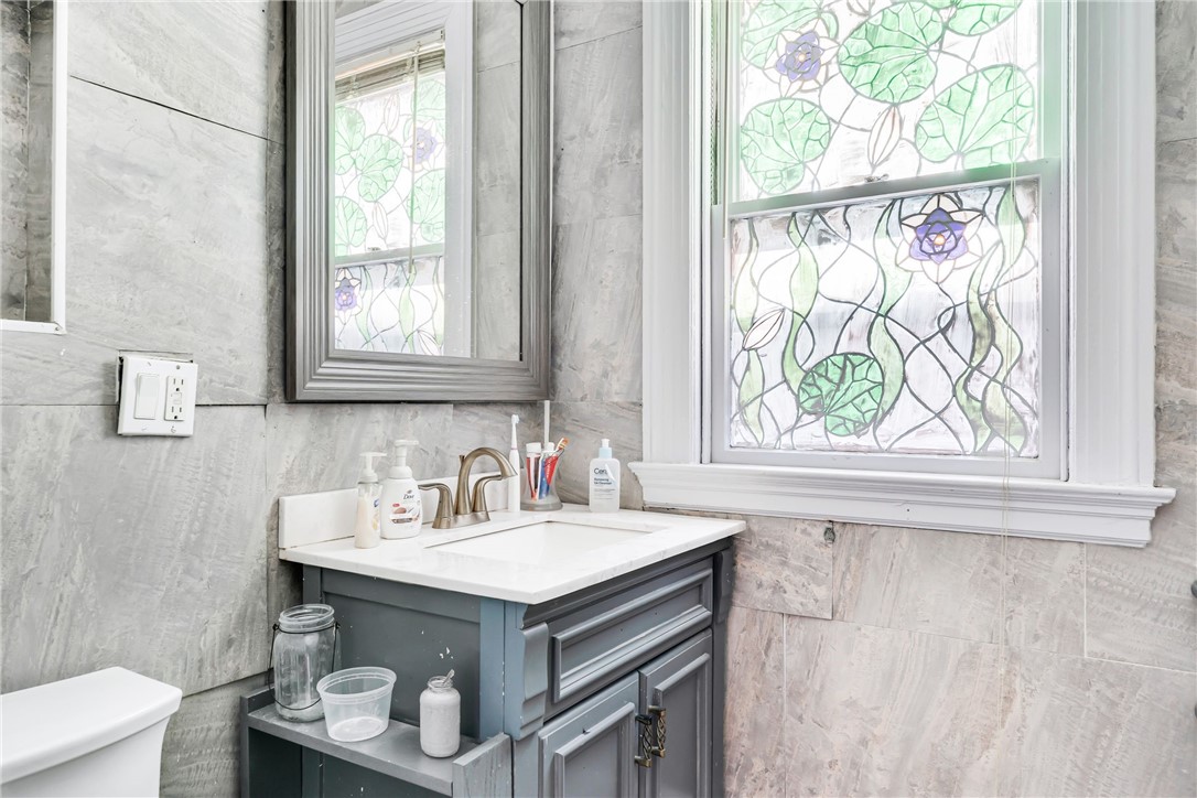 21 Elton Street, Unit 2 Providence, RI 02906 - Photo 21 of 22