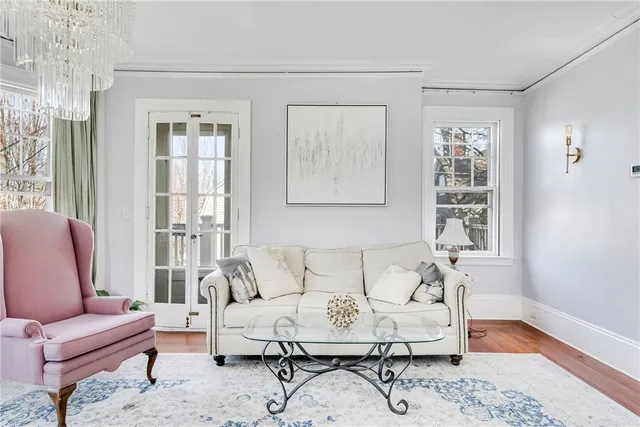 $3,200 | 21 Elton Street, Unit 2, Providence, RI 02906