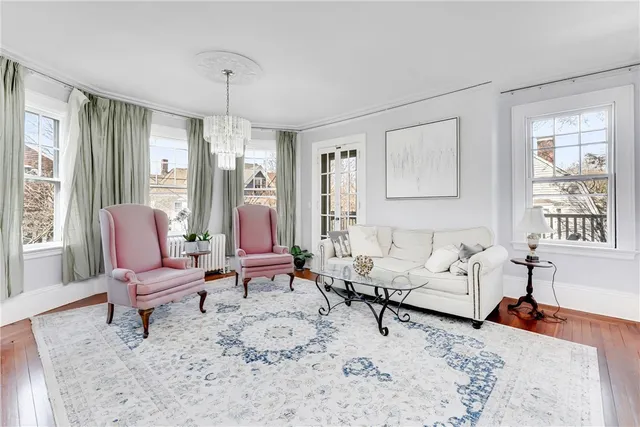 $3,200 | 21 Elton Street, Unit 2, Providence, RI 02906