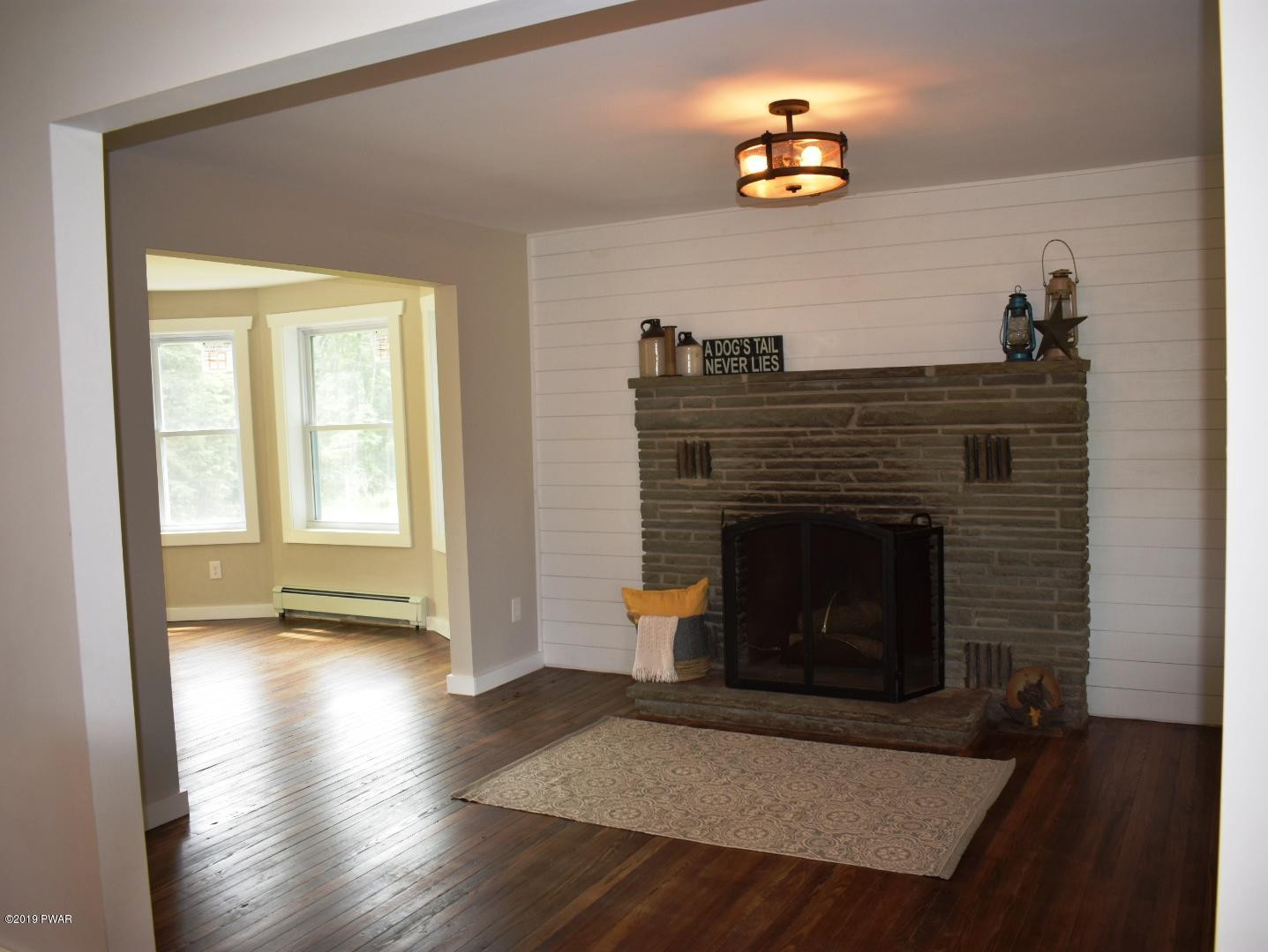 316 Racht Road Honesdale, PA 18431 - Photo 18 of 51 LIVING ROOM