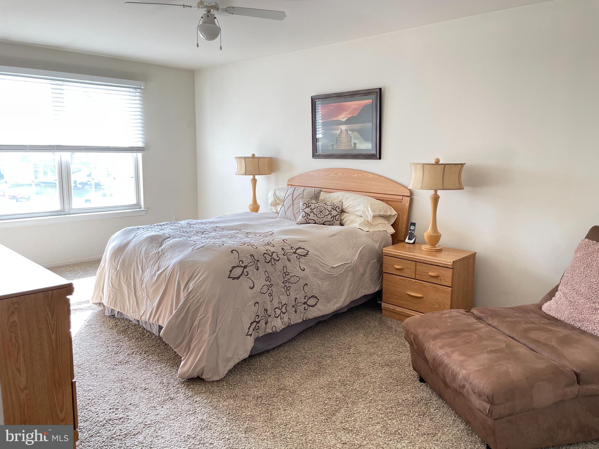 3 Foxton Drive Atco, NJ 08004 - Photo 16 of 37 Main bedroom