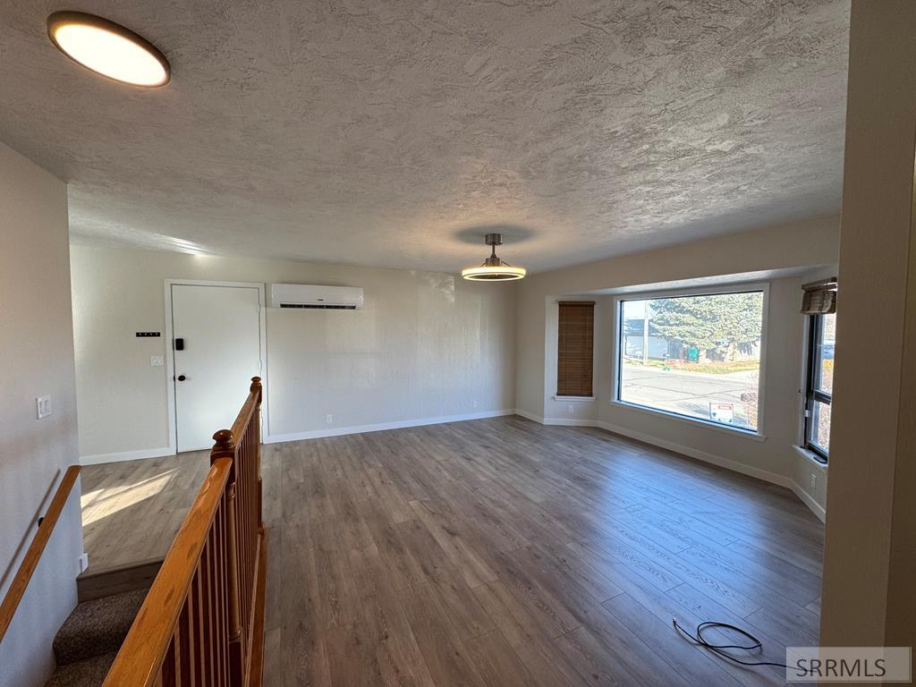 5819 Moses Street Chubbuck, ID 83202 - Photo 3 of 32