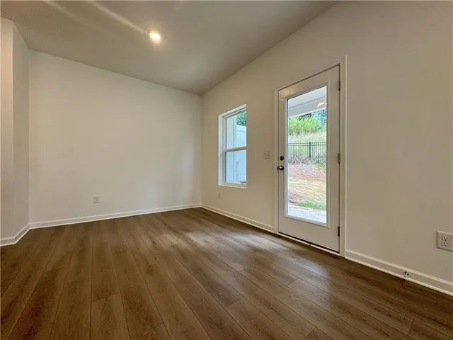 $2,200 | 5317 Frontier Court, Flowery Branch, GA 30542