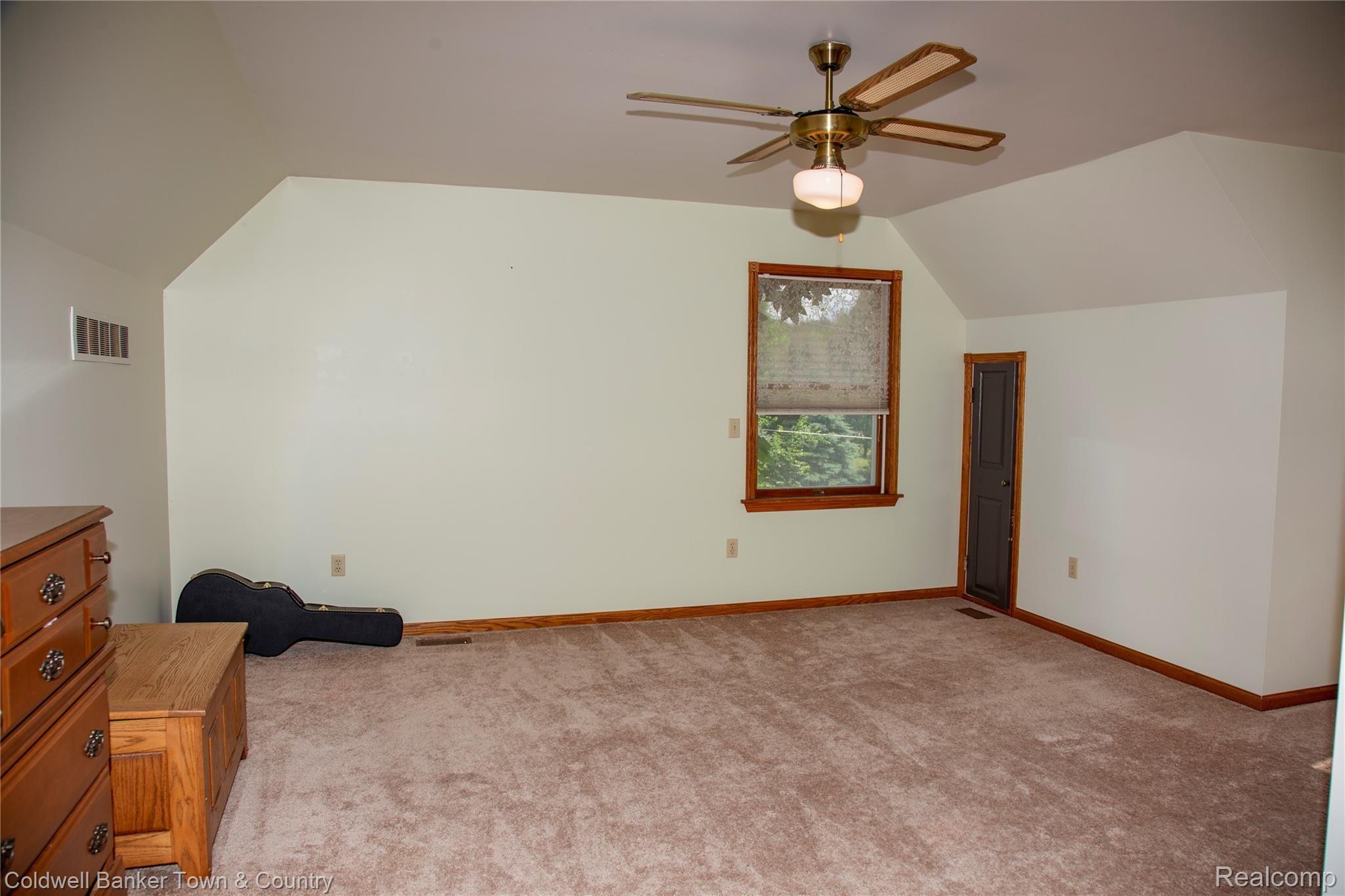 17090 Rosehill Road Pinckney, MI 48169 - Photo 16 of 47 Bedroom 2