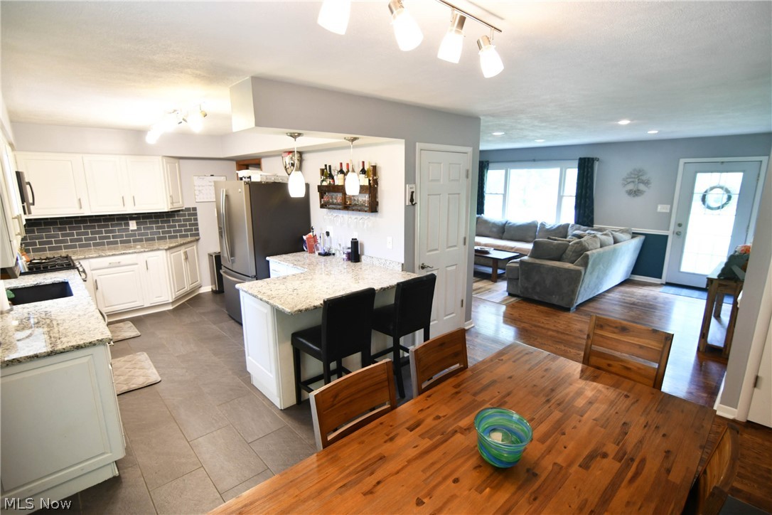 3360 Barrett Road Akron, OH 44333 - Photo 11 of 35 Gallery Image 11