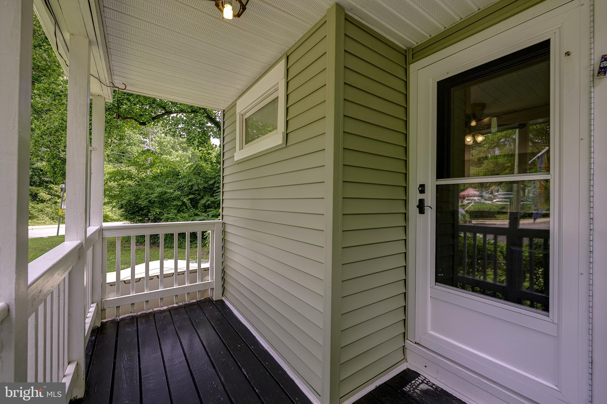 19 A Hillside Road Greenbelt, MD 20770 - Photo 5 of 37