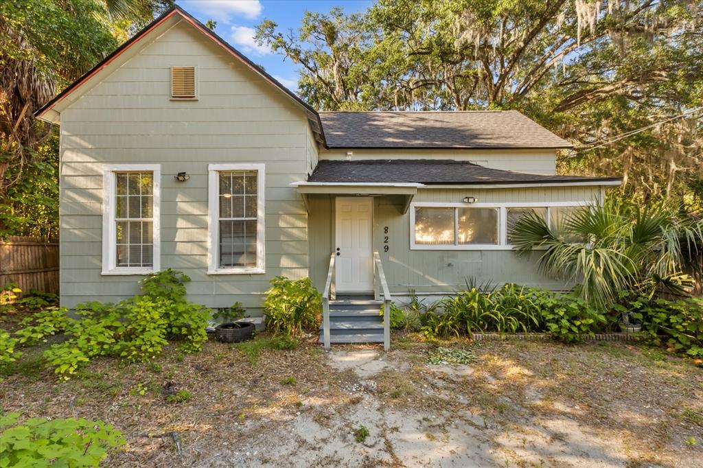 829 Northeast 3rd Street Ocala, FL 34470 - Photo 2 of 22