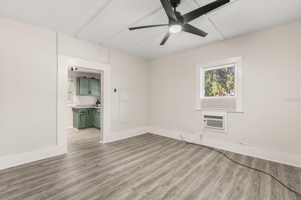 829 Northeast 3rd Street Ocala, FL 34470 - Photo 9 of 22