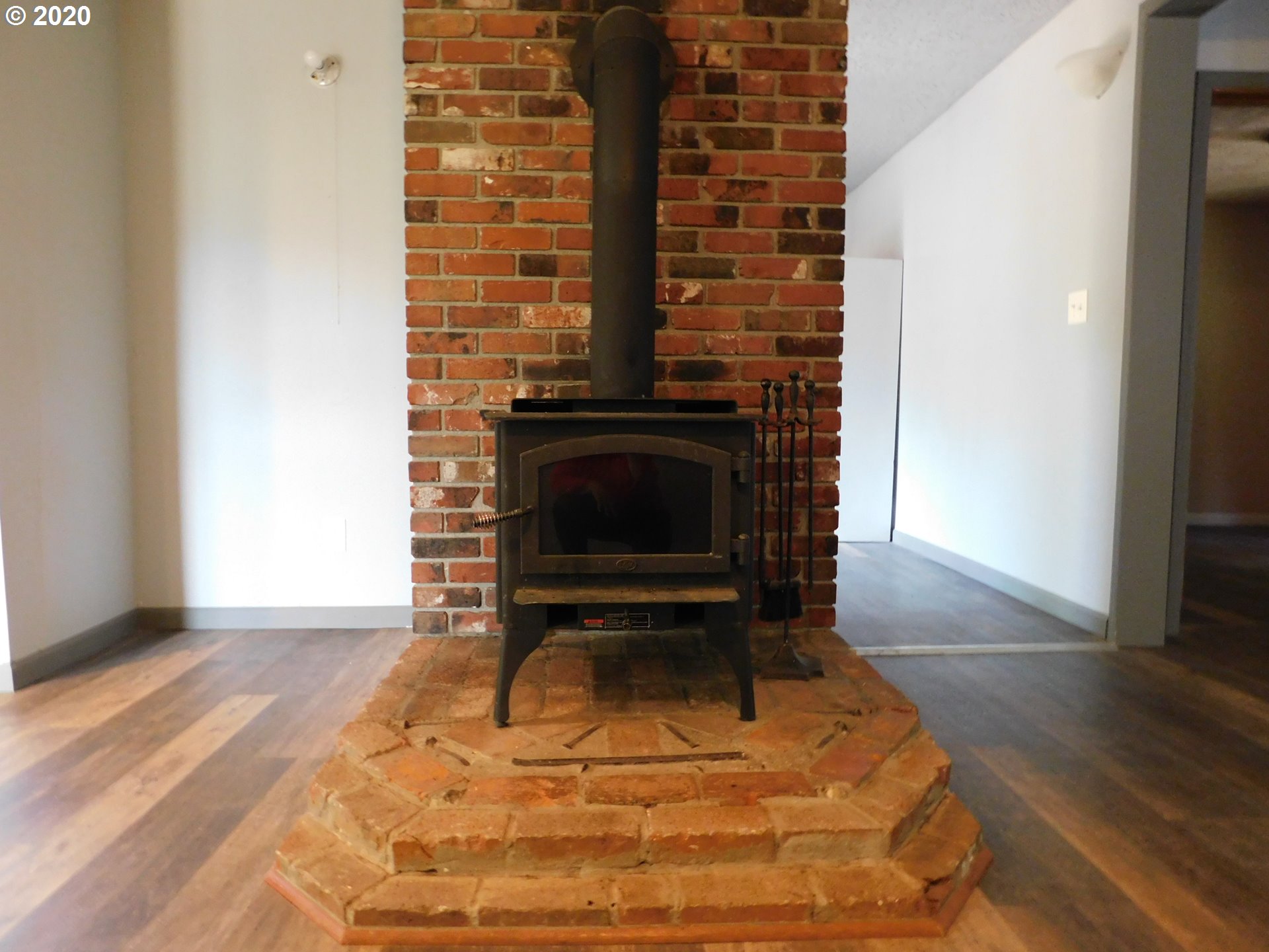 55023 Lee Valley Road Coquille, OR 97423 - Photo 13 of 29 Gallery Image 13