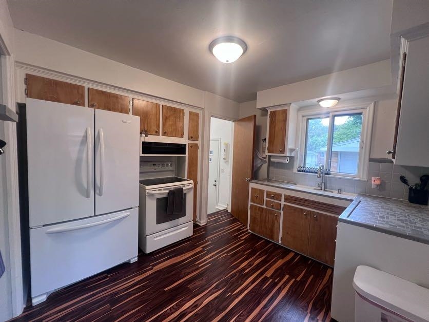 5413 Fleming Road Flint, MI 48504 - Photo 16 of 24