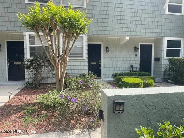 $1,350 | 2941 Cherokee Avenue, Unit 4, Jacksonville, FL 32210