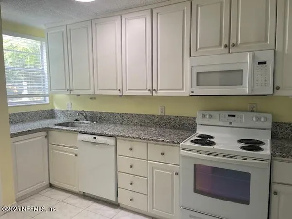 $1,350 | 2941 Cherokee Avenue, Unit 4, Jacksonville, FL 32210