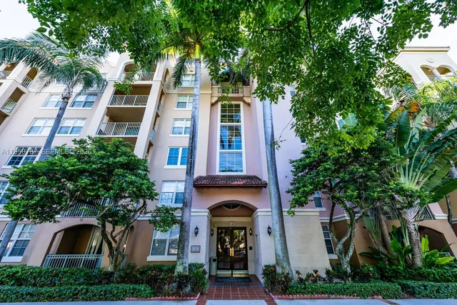 $3,500 | 19801 East Country Club Drive, Unit 4501, Aventura, FL 33180