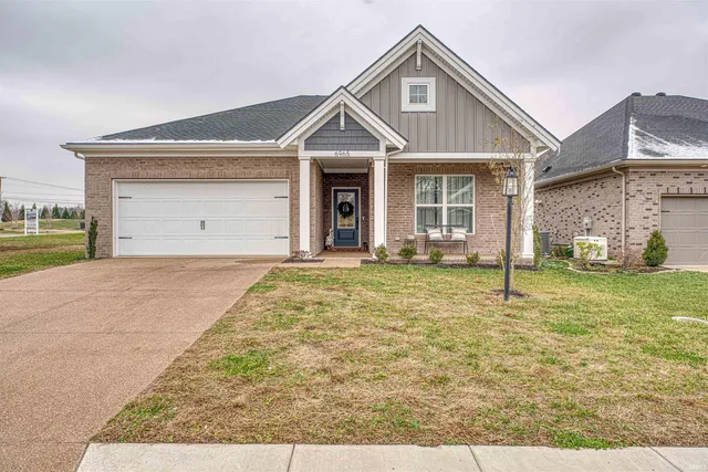 $399,900 | 6965 Ironwood Circle, Newburgh, IN 47630