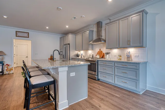 $399,900 | 6965 Ironwood Circle, Newburgh, IN 47630