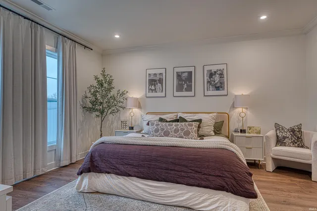 $399,900 | 6965 Ironwood Circle, Newburgh, IN 47630