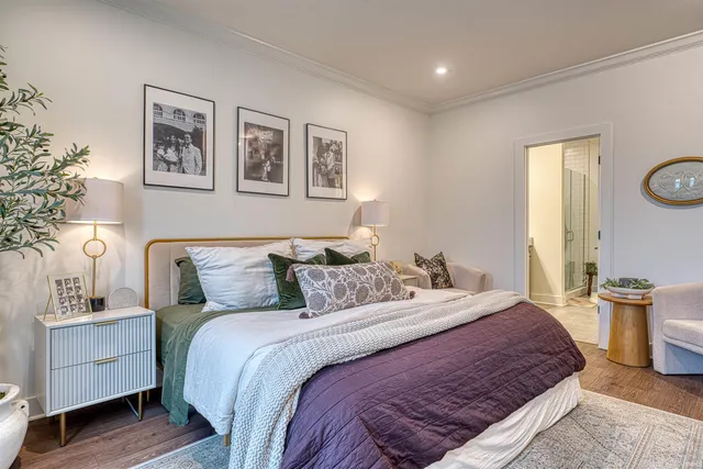 $399,900 | 6965 Ironwood Circle, Newburgh, IN 47630