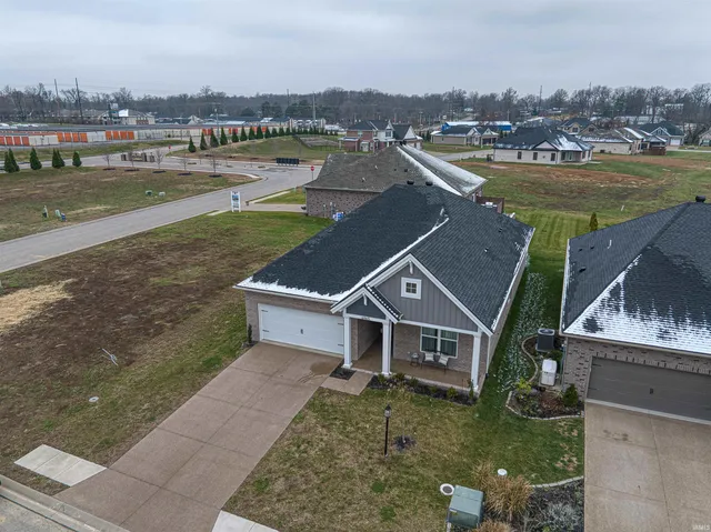 $399,900 | 6965 Ironwood Circle, Newburgh, IN 47630