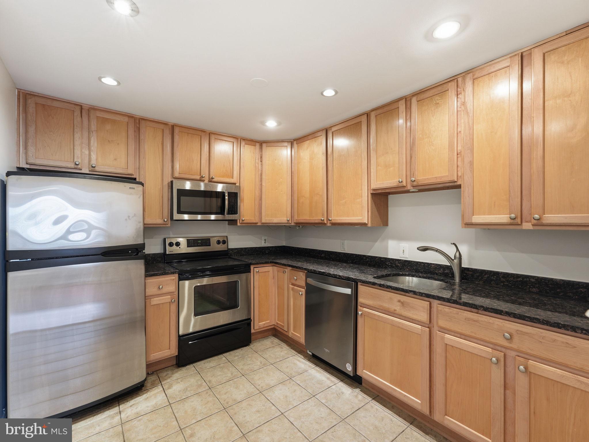 2000 16th Street Northwest, Unit 504 Washington, DC 20009 - Photo 17 of 26