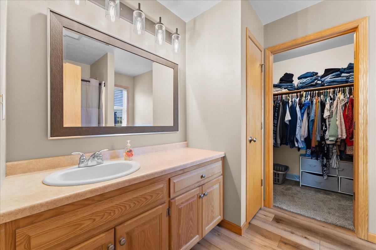 2540 Manitowoc Road Green Bay, WI 54311 - Photo 25 of 63 Gallery Image 25