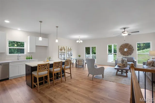 $375,000 | 49 Back Court, Unit 49 STB, Washington, MO 63090