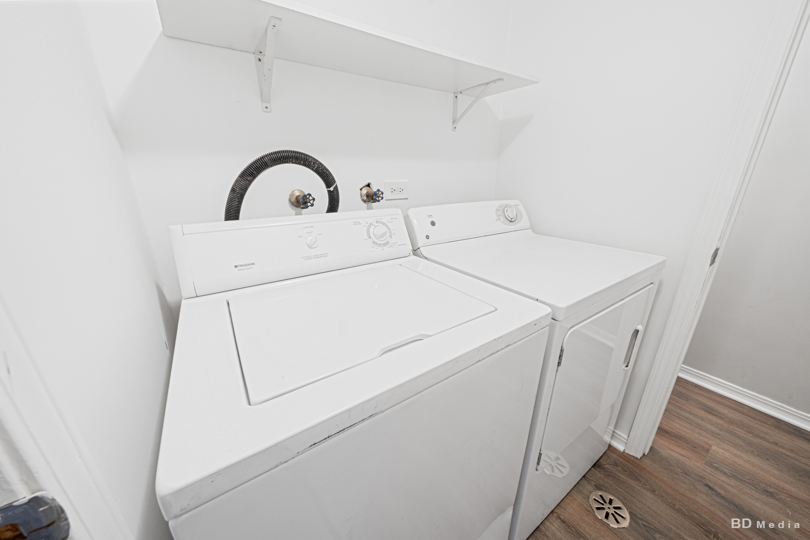 5503 Georgetown Drive Matteson, IL 60443 - Photo 26 of 27 a close up view of washer and dryer