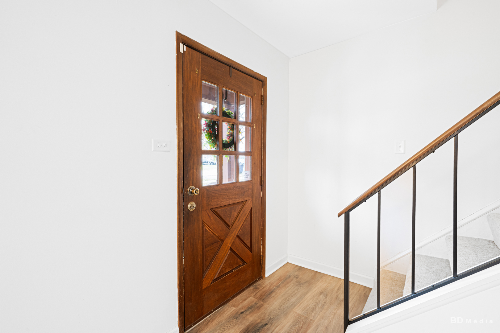 5503 Georgetown Drive Matteson, IL 60443 - Photo 9 of 27 a view of front door