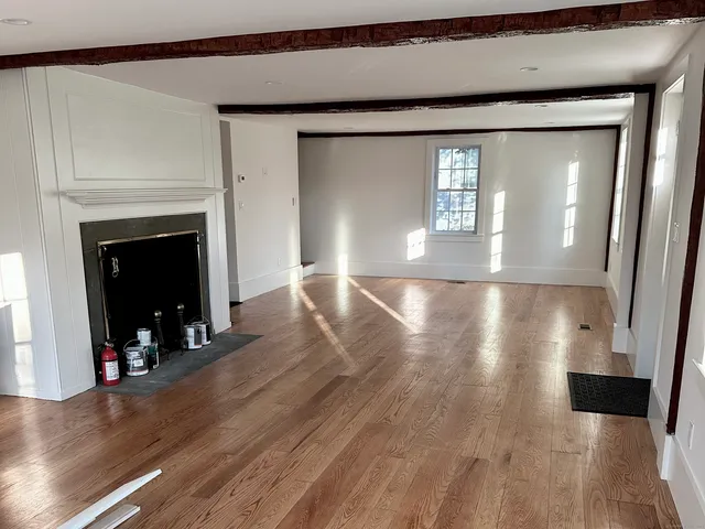 a view of livingroom with furniture and wooden floor
