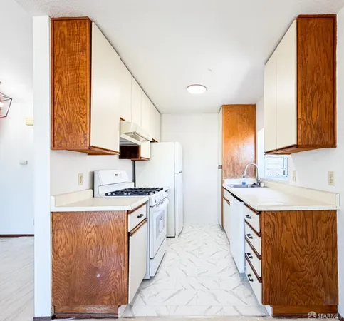 $650,000 | 1004 San Antonio Circle, Unit 309, Daly City, CA 94014