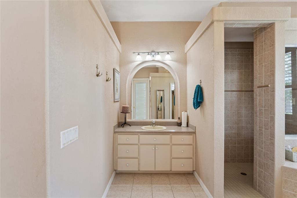 10120 Shortleaf Court Weeki Wachee, FL 34613 - Photo 37 of 95